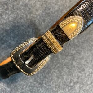 Vintage 1990 Onyx by Brighton Belt Size 30 Black Leather Silver Western Belt